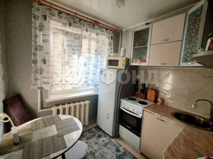 2-комн квартира 1-й ряд ул., д.1