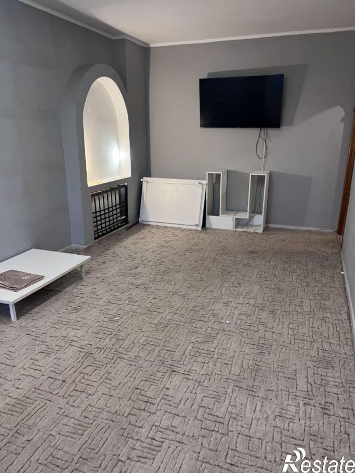 2-комн квартира проспект Космонавтов, 6,  д. 6