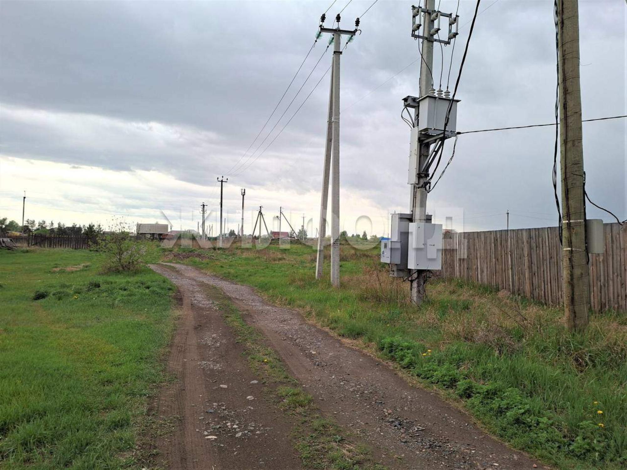Купить землю, земельный участок за 3 000 000 рублей на Коммунаров ул.