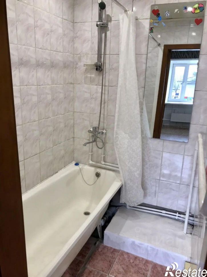 2-комн квартира пр-кт Космонавтов, 25,  д. 25