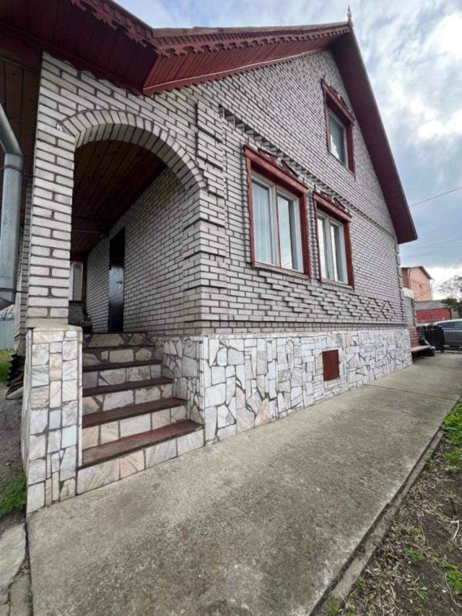 Купить дачу, дом, коттедж за 7 100 000 рублей на Подгорная, 30