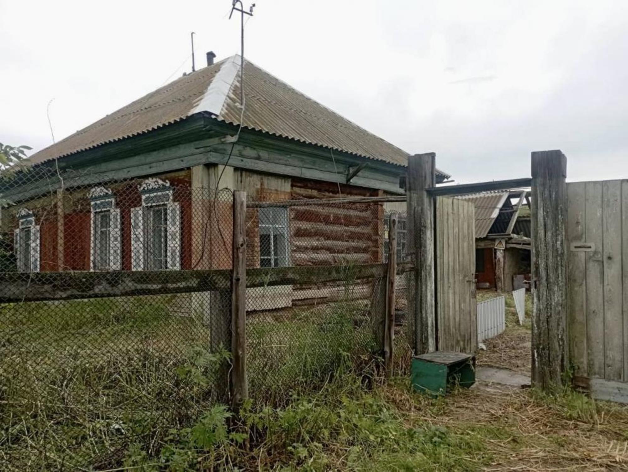 Купить дачу, дом, коттедж за 550 000 рублей на Заречная, 1