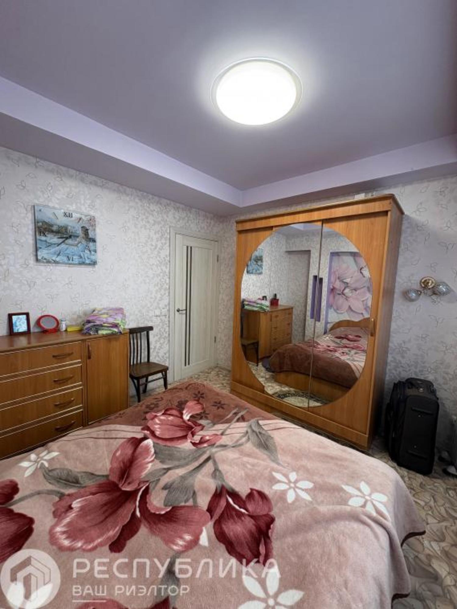 Купить дачу, дом, коттедж за 3 250 000 рублей на Карла Маркса, 19
