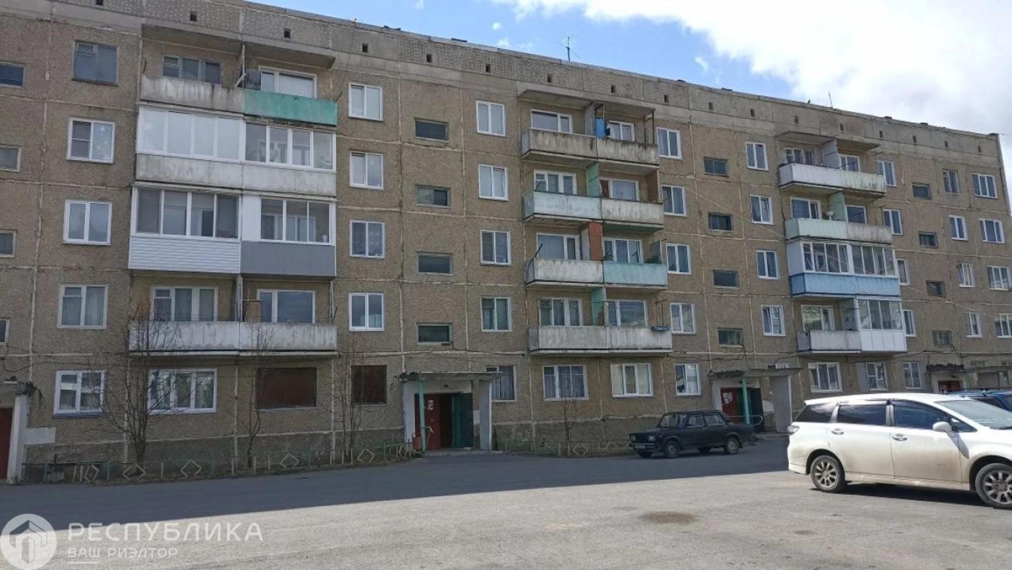 Купить квартиру за 1 000 000 рублей на Микрорайон, 7