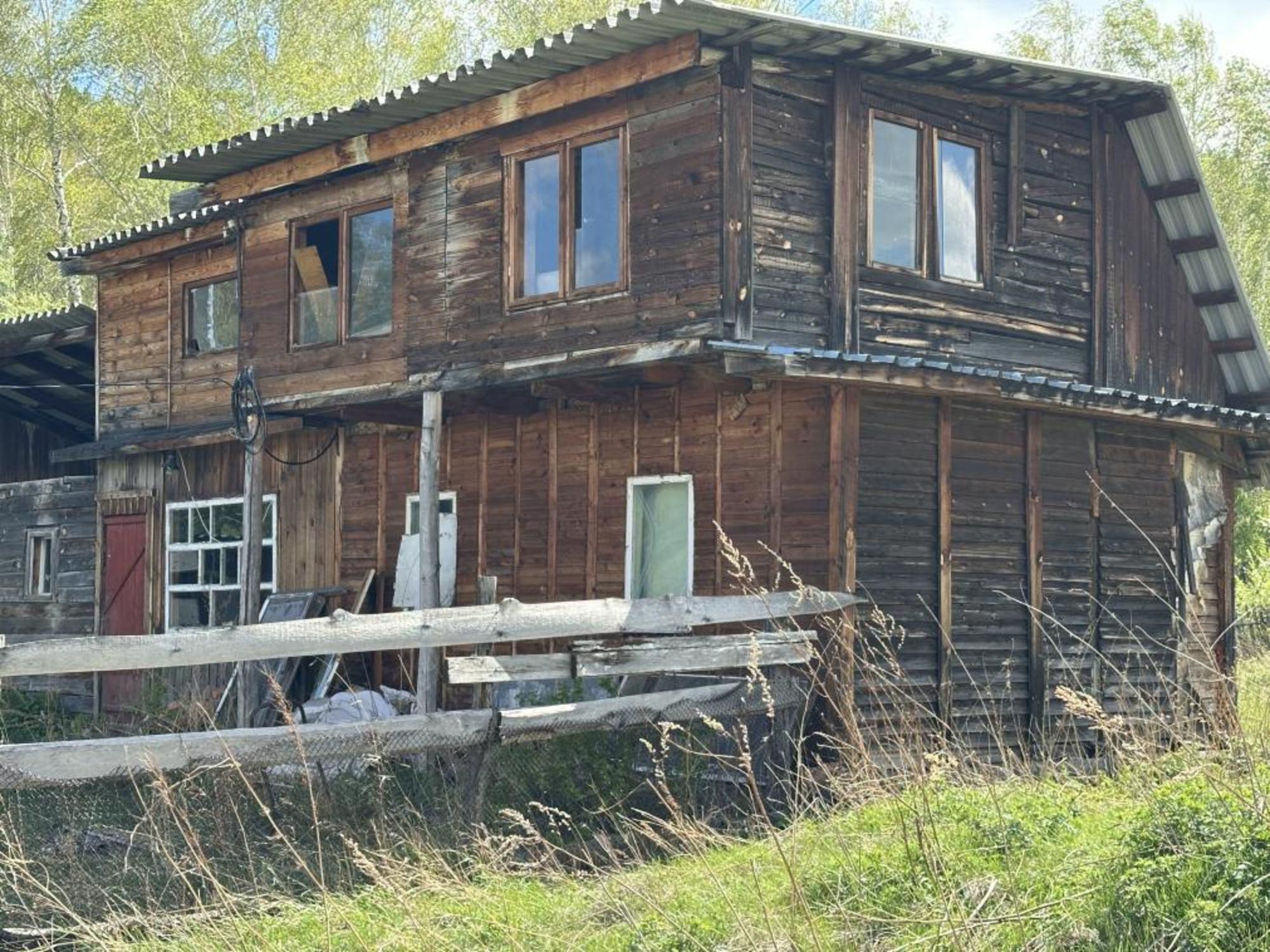 Купить дачу, дом, коттедж за 600 000 рублей на Ленина 2-я, 4Г