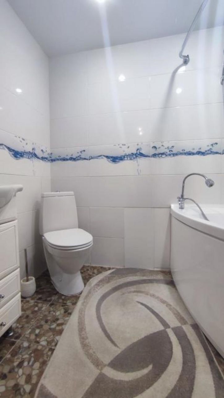 3-комн квартира Енисейский микрорайон, 4