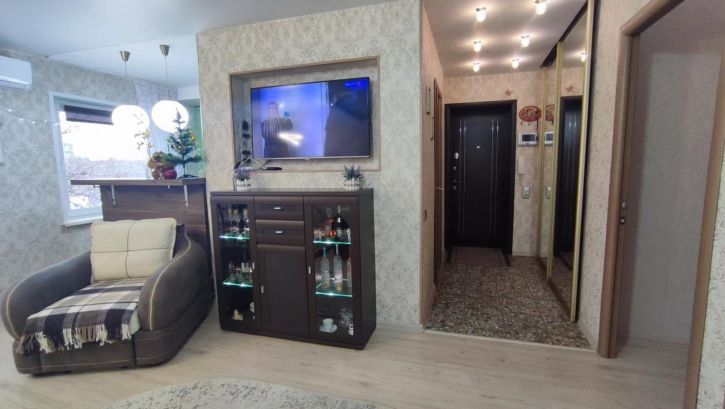 3-комн квартира Енисейский микрорайон, 4