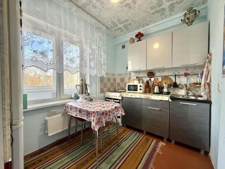 2-комн квартира Енисейский микрорайон, 12