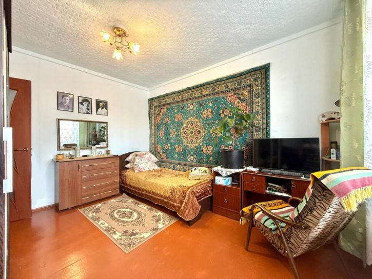 2-комн квартира Енисейский микрорайон, 12
