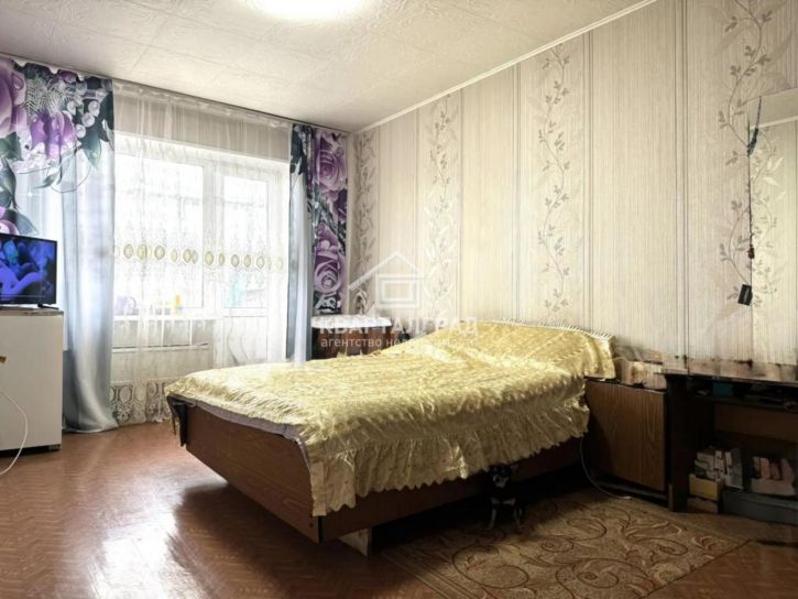 3-комн квартира Заводской микрорайон , 43
