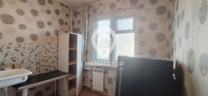 2-комн квартира Дзержинского, 8