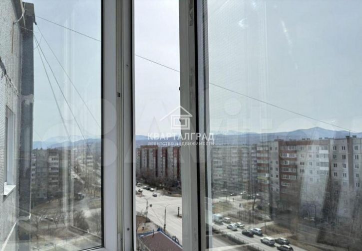 3-комн квартира микрорайон Центральный, 1