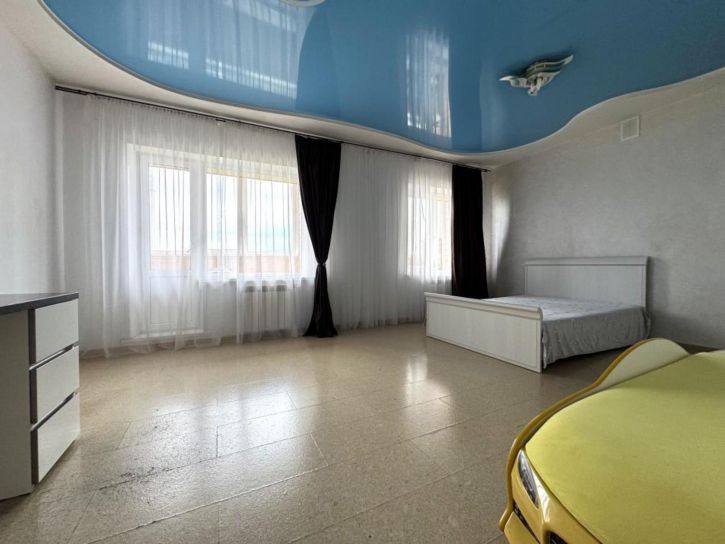 3-комн квартира Советский микрорайон, 44
