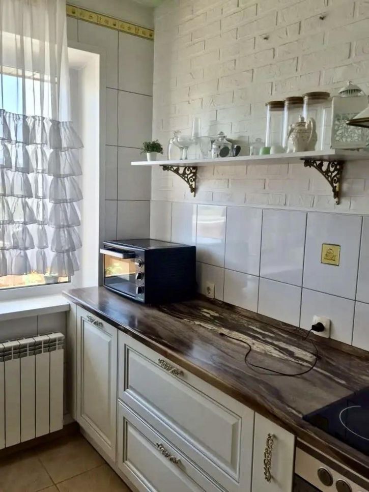 3-комн квартира Советский микрорайон, 44