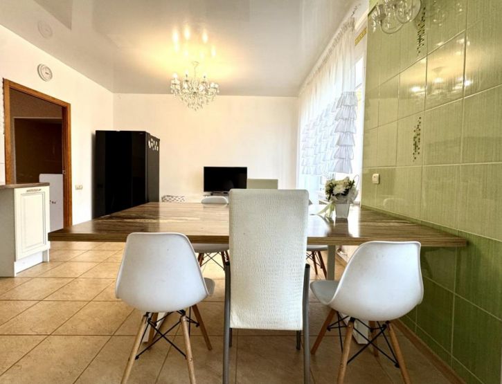 3-комн квартира Советский микрорайон, 44