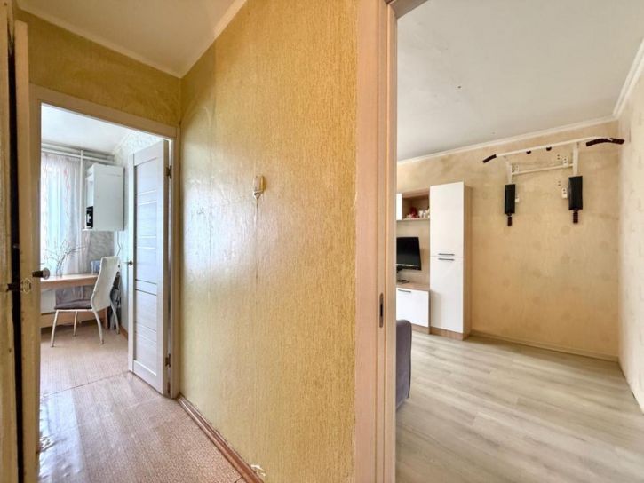2-комн квартира Заводской микрорайон, 54