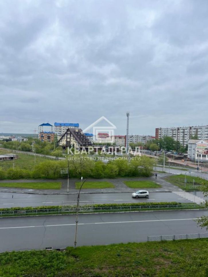 3-комн квартира Ленинградский микрорайон, 1