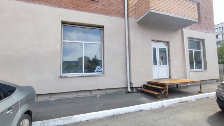 4-комн квартира Ленинградский микрорайон, 53