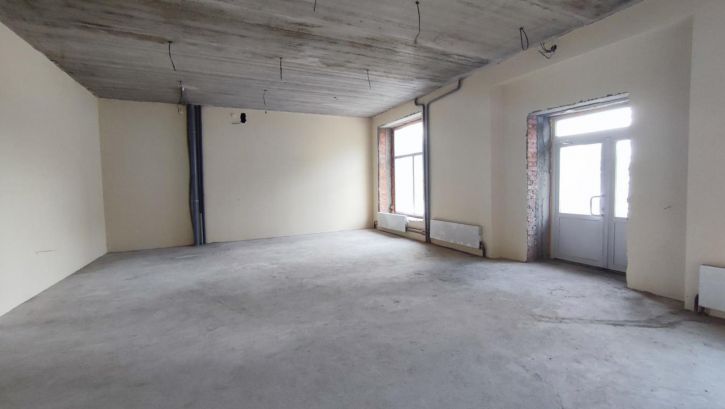 4-комн квартира Ленинградский микрорайон, 53