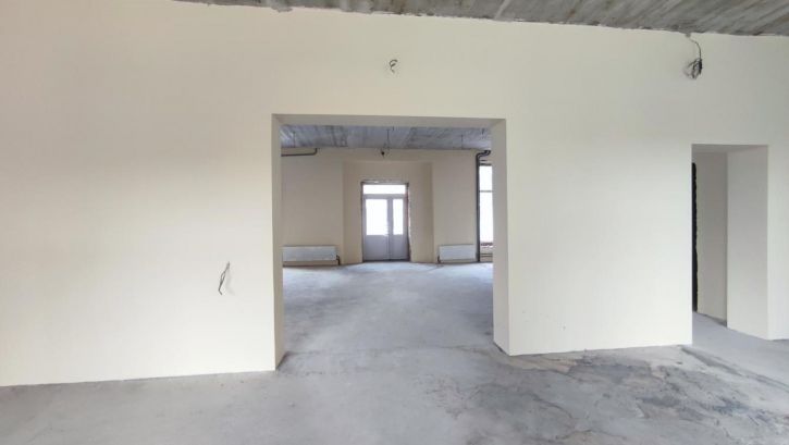 4-комн квартира Ленинградский микрорайон, 53