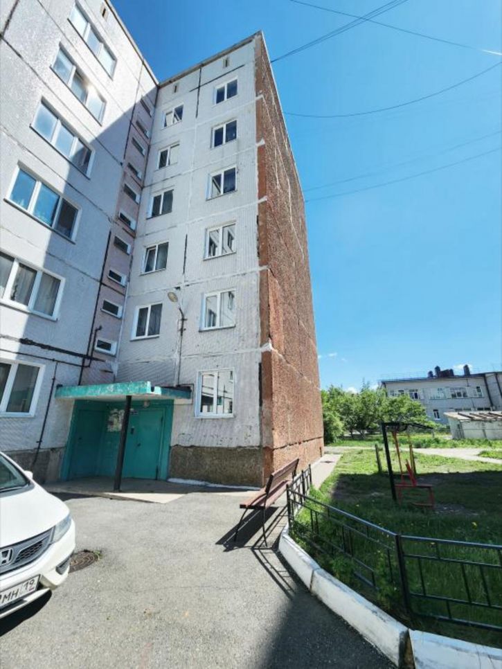 2-комн квартира Ленинградский микрорайон, 47