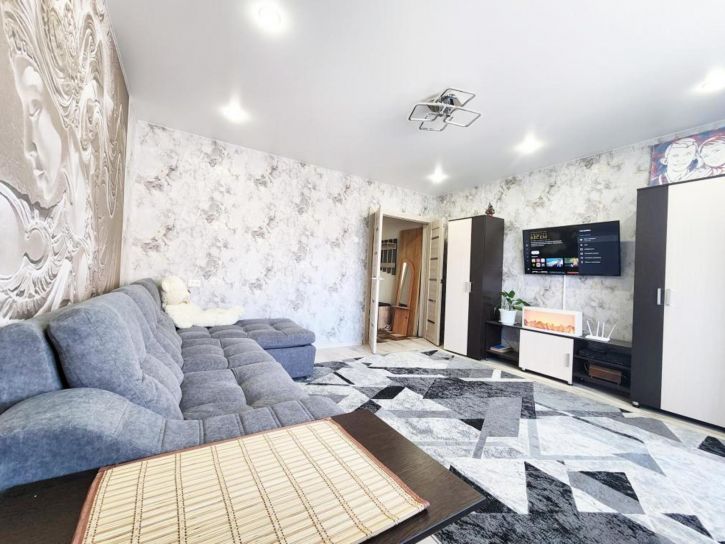2-комн квартира Ленинградский микрорайон, 47