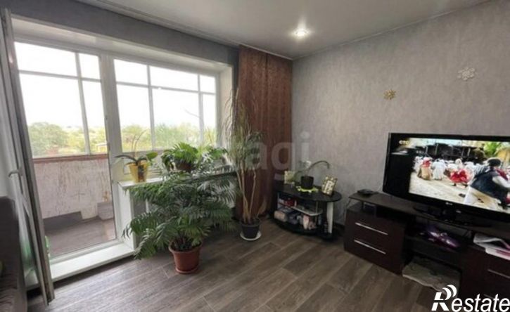 2-комн квартира улица Генерала Тихонова, 8В,  д. 8В
