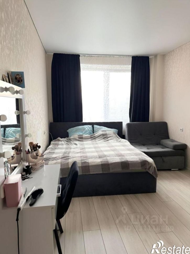 2-комн квартира улица Генерала Тихонова, 17,  д. 17
