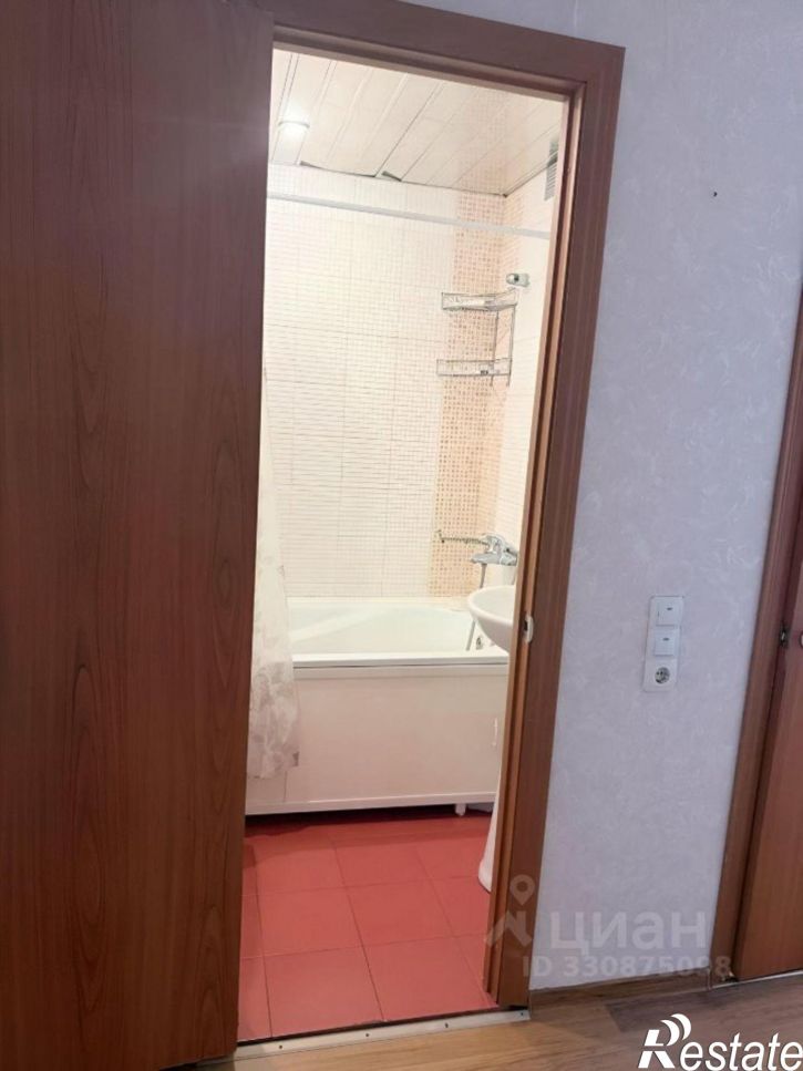 2-комн квартира улица Калинина, 18,  д. 18