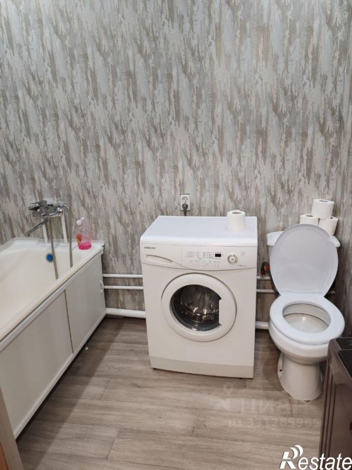 1-комн квартира проспект Космонавтов, 1В,  д. 1В