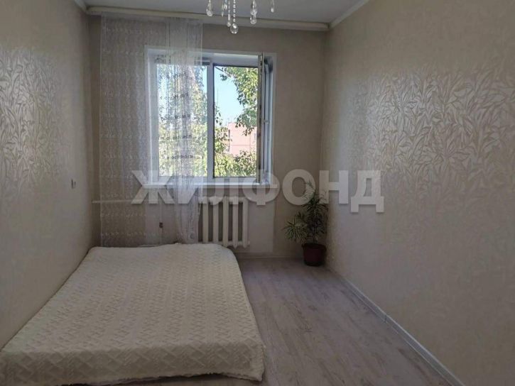 3-комн квартира Космонавтов проспект, д.8Б