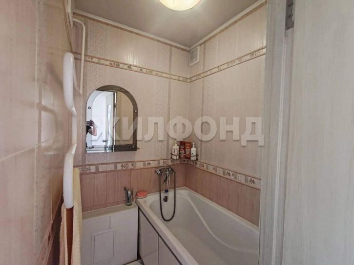 3-комн квартира Космонавтов проспект, д.8Б