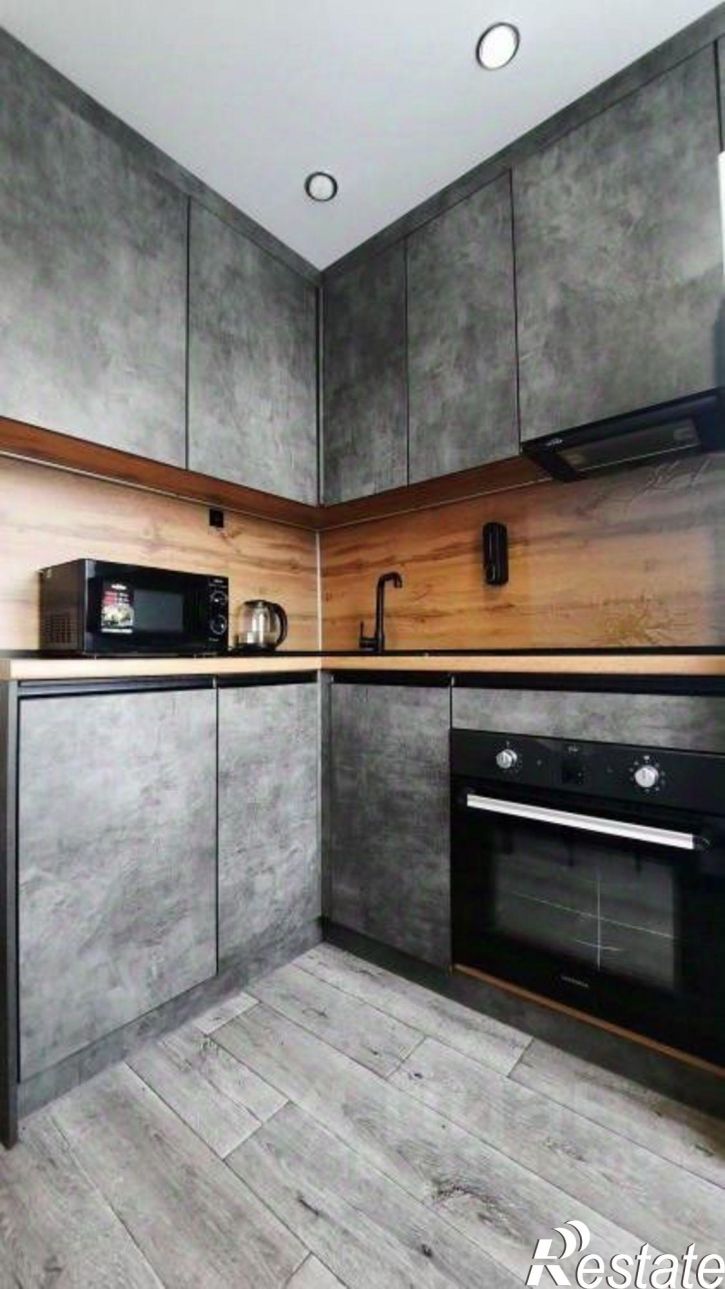 3-комн квартира Саяногорск, Заводской мкр, 47
