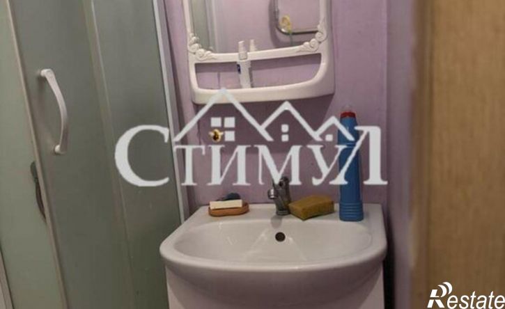 1-комн квартира улица Генерала Тихонова, 15,  д. 15