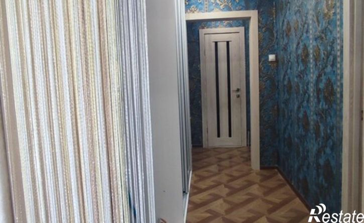 2-комн квартира Саяногорск, микрорайон Интернациональный, 8