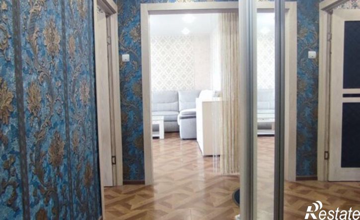 2-комн квартира Саяногорск, микрорайон Интернациональный, 8