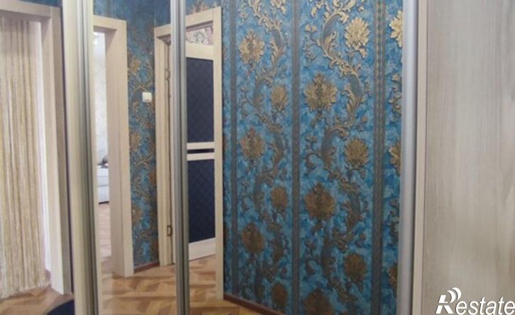 2-комн квартира Саяногорск, микрорайон Интернациональный, 8