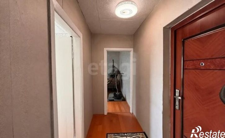 2-комн квартира Черногорск, улица Генерала Тихонова, 27