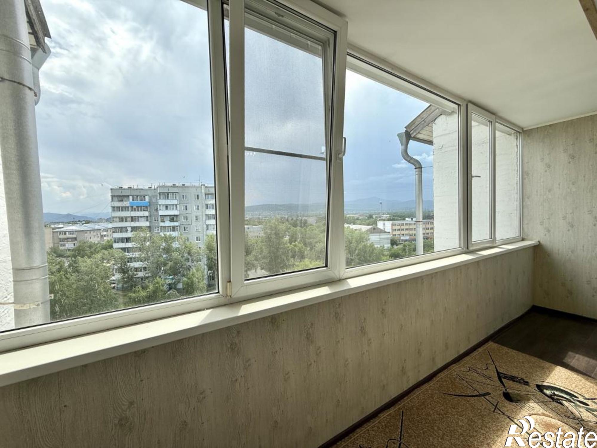 Купить квартиру за 11 000 000 рублей на Советский микрорайон, 44