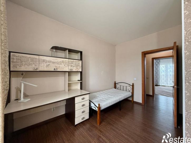3-комн квартира Советский микрорайон, 44