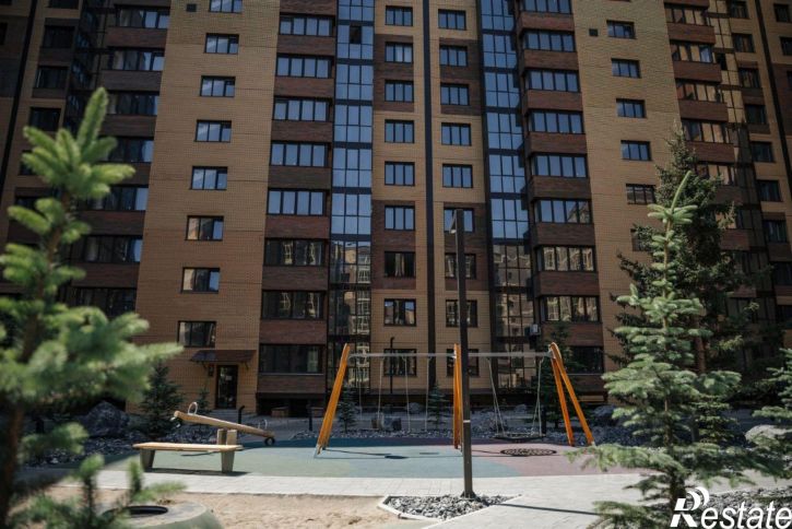 4-комн квартира в новом доме Абакан, улица Генерала Тихонова, 5