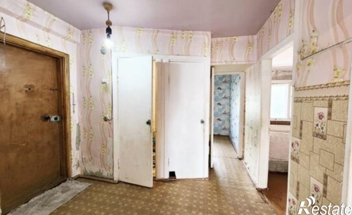 3-комн квартира Саяногорск, микрорайон Ленинградский, 3