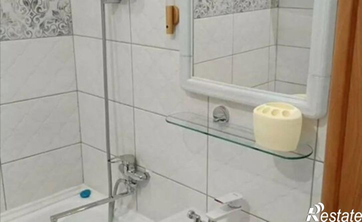 3-комн квартира Саяногорск, микрорайон Интернациональный, 23