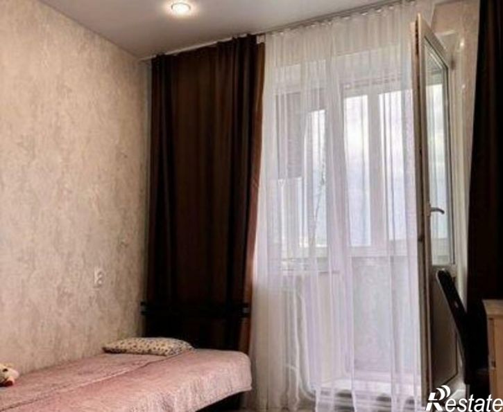 4-комн квартира Саяногорск, микрорайон Ленинградский, 38