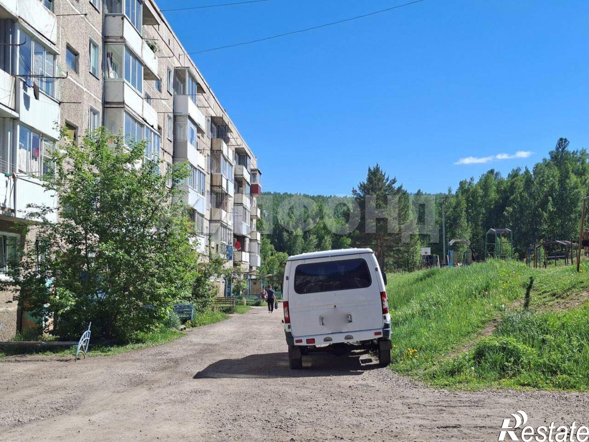 Купить квартиру за 460 000 рублей на Кирова ул., д.31