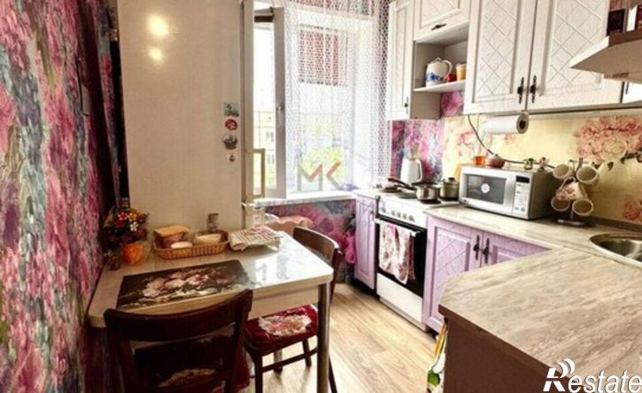 3-комн квартира ул Генерала Тихонова, 29,  д. 29