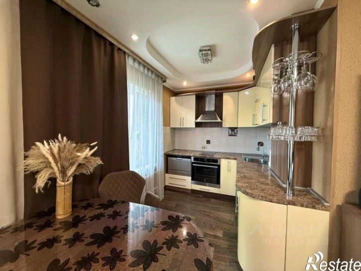 3-комн квартира Саяногорск, Заводской микрорайон