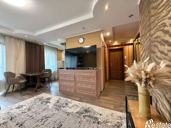 3-комн квартира Саяногорск, Заводской микрорайон