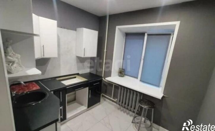 1-комн квартира Черногорск, улица Генерала Тихонова, 4В