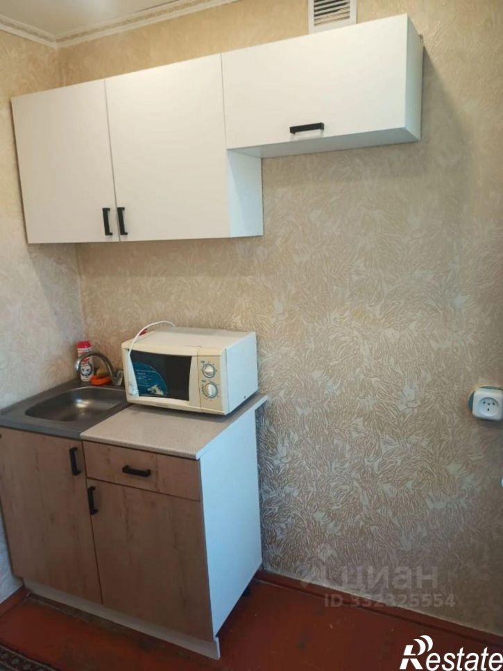 2-комн квартира ул Генерала Тихонова, 21,  д. 21
